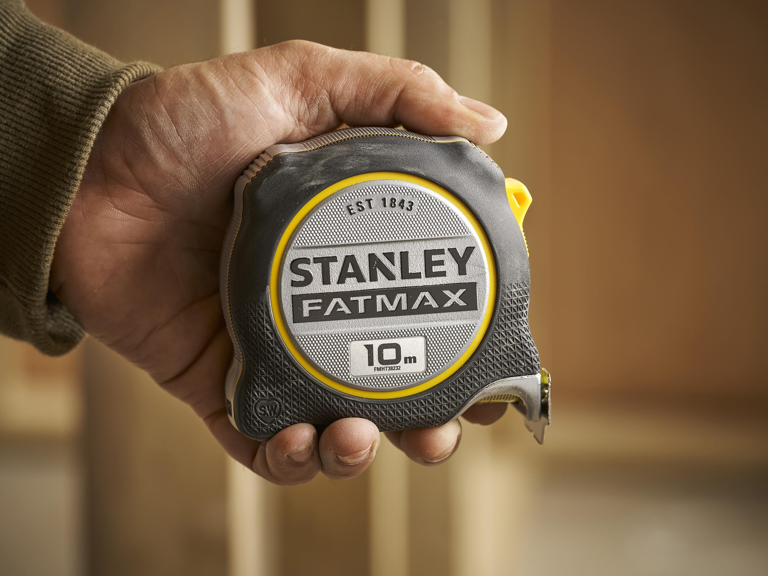 stanley-fatmax-m-tre-ruban-10-m-x-32-mm-fmht38232-0 image 7