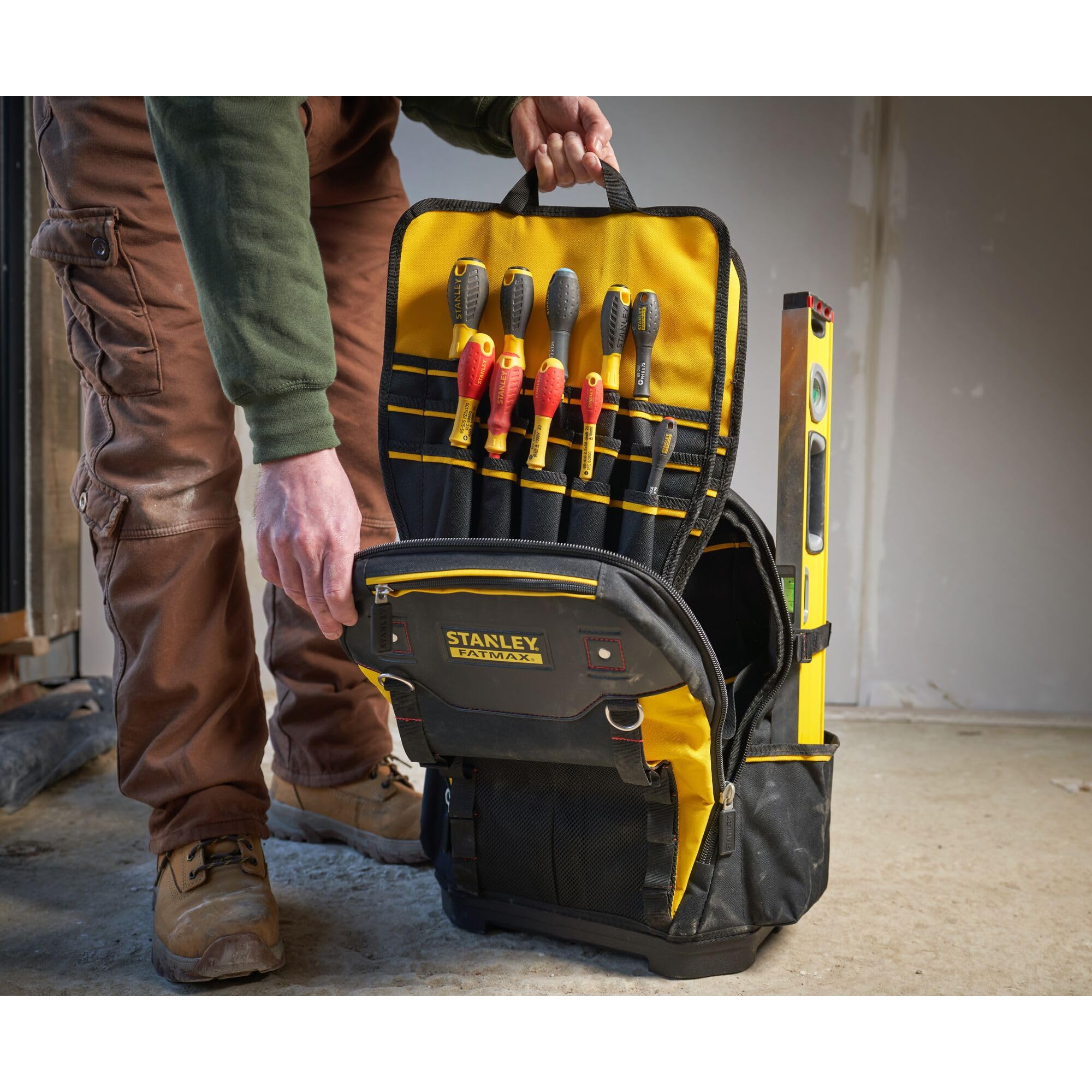 stanley-fatmax-1-95-611-sac-dos-porte-outils-robuste image 4