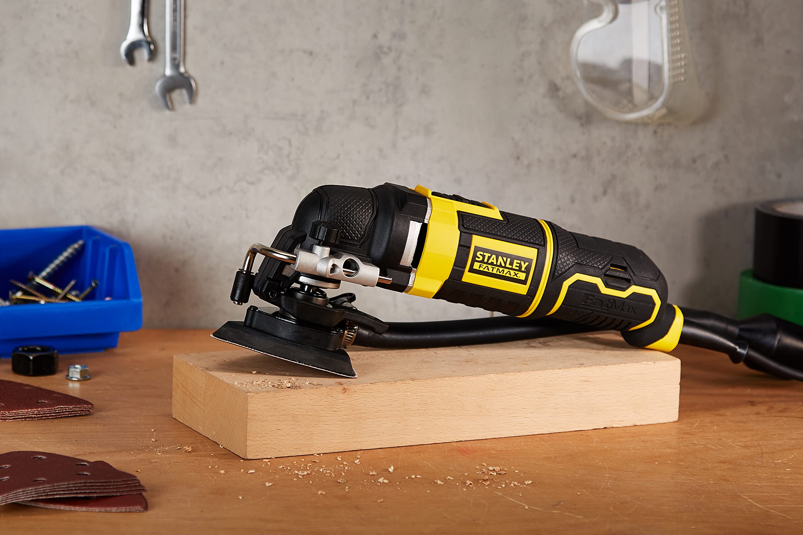 stanley-fatmax-fme650k-outil-multifonction-filaire-300w-coffret image 5