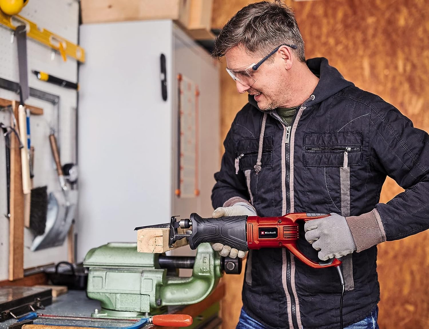 einhell-tc-ap-690-e-scie-sabre-690-w-115-mm image 2
