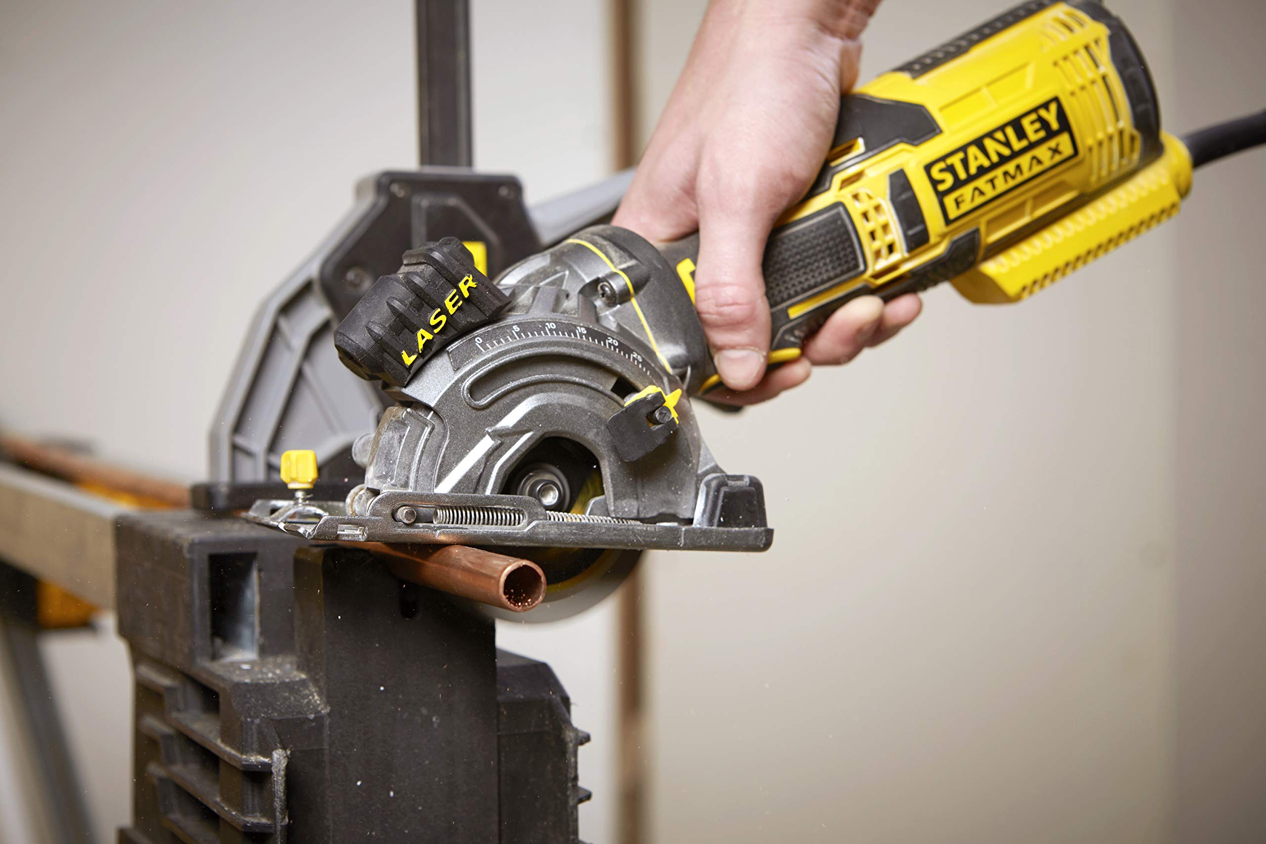 stanley-fatmax-fme380k-qs-scie-circulaire-650-w-laser image 6