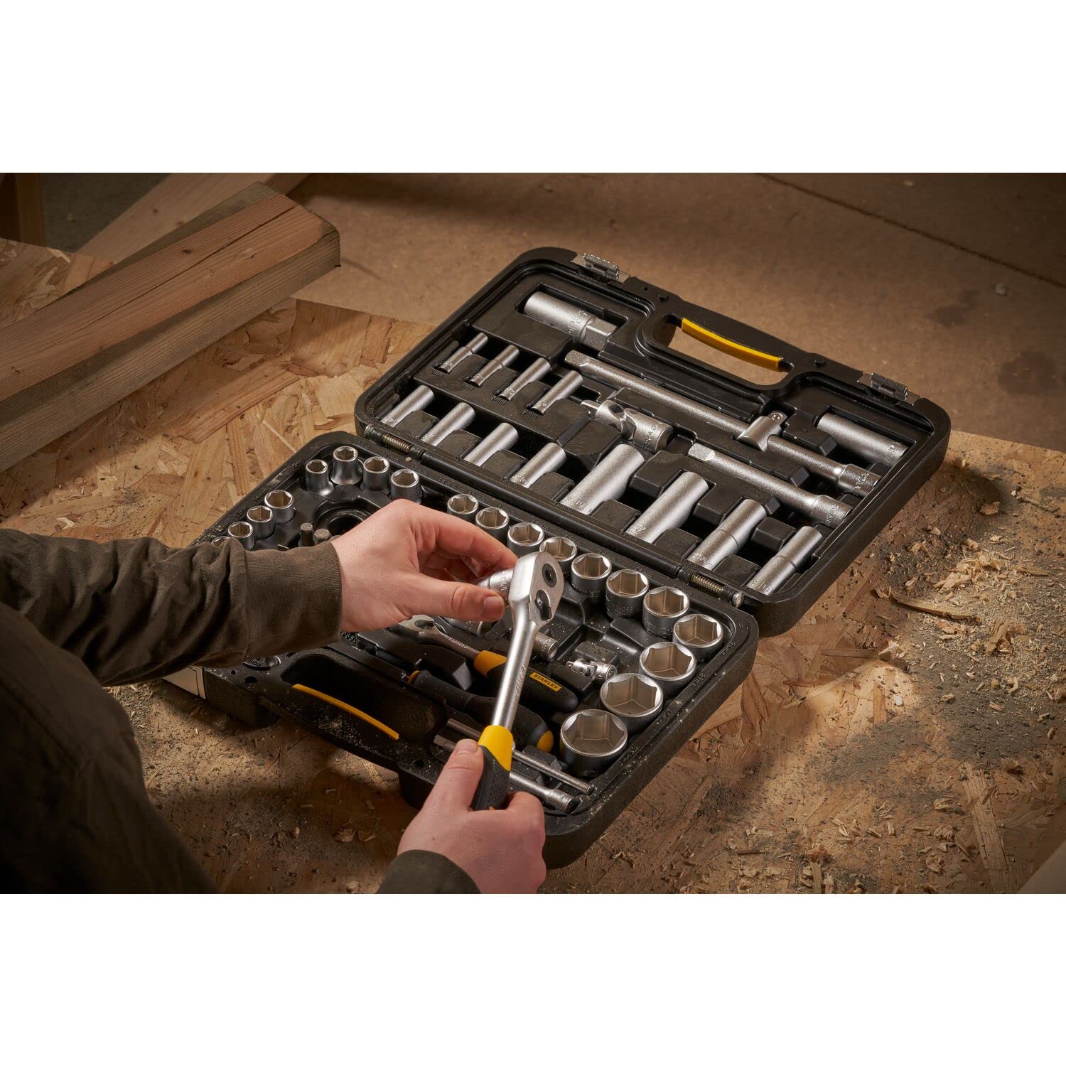 stanley-fatmax-stmt17379-1-coffret-douilles-96-pi-ces-1-4-1-2 image 5