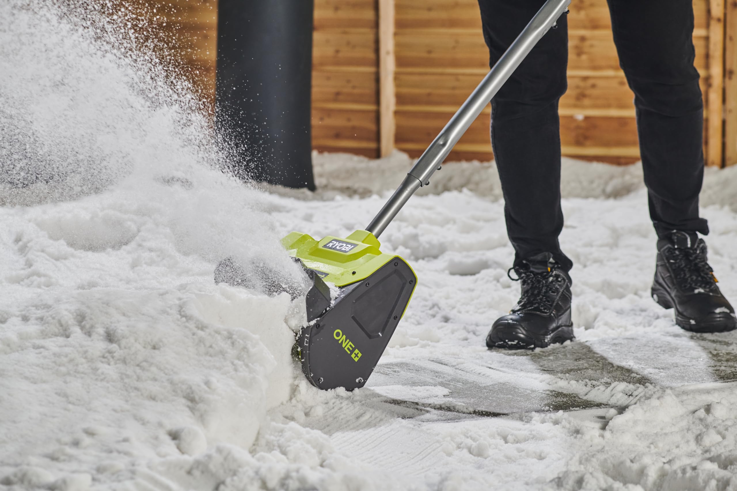 ryobi-one-ry18st25a-0-pelle-neige-25-cm-sans-batterie image 7