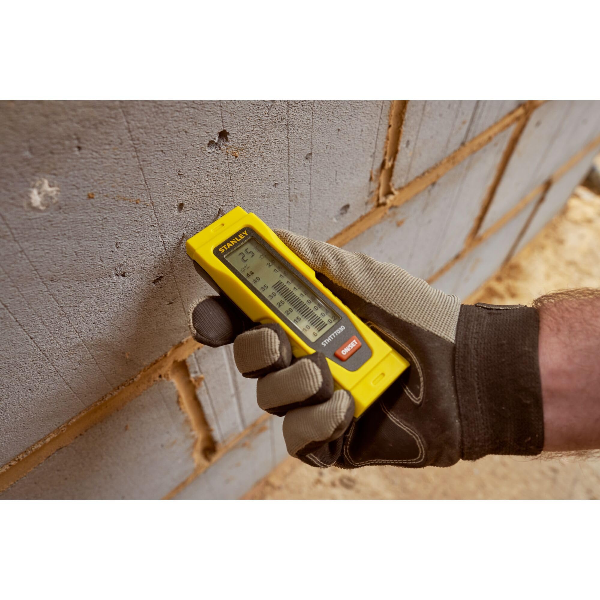 stanley-fatmax-0-77-030-testeur-humidit-bois-et-murs image 7