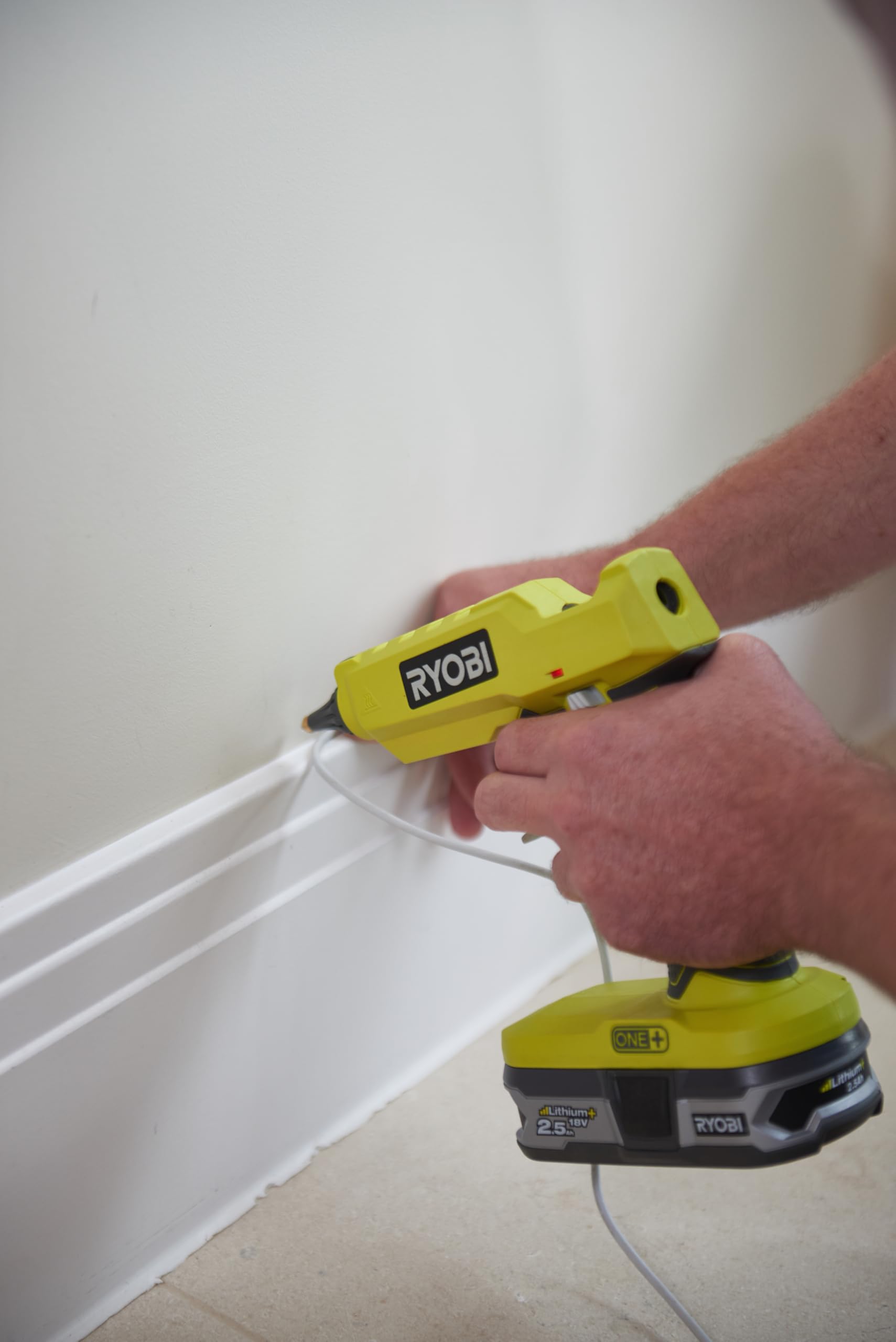 ryobi-one-kit-9-outils-18v-r18ck9b-252slz-2-batteries image 7