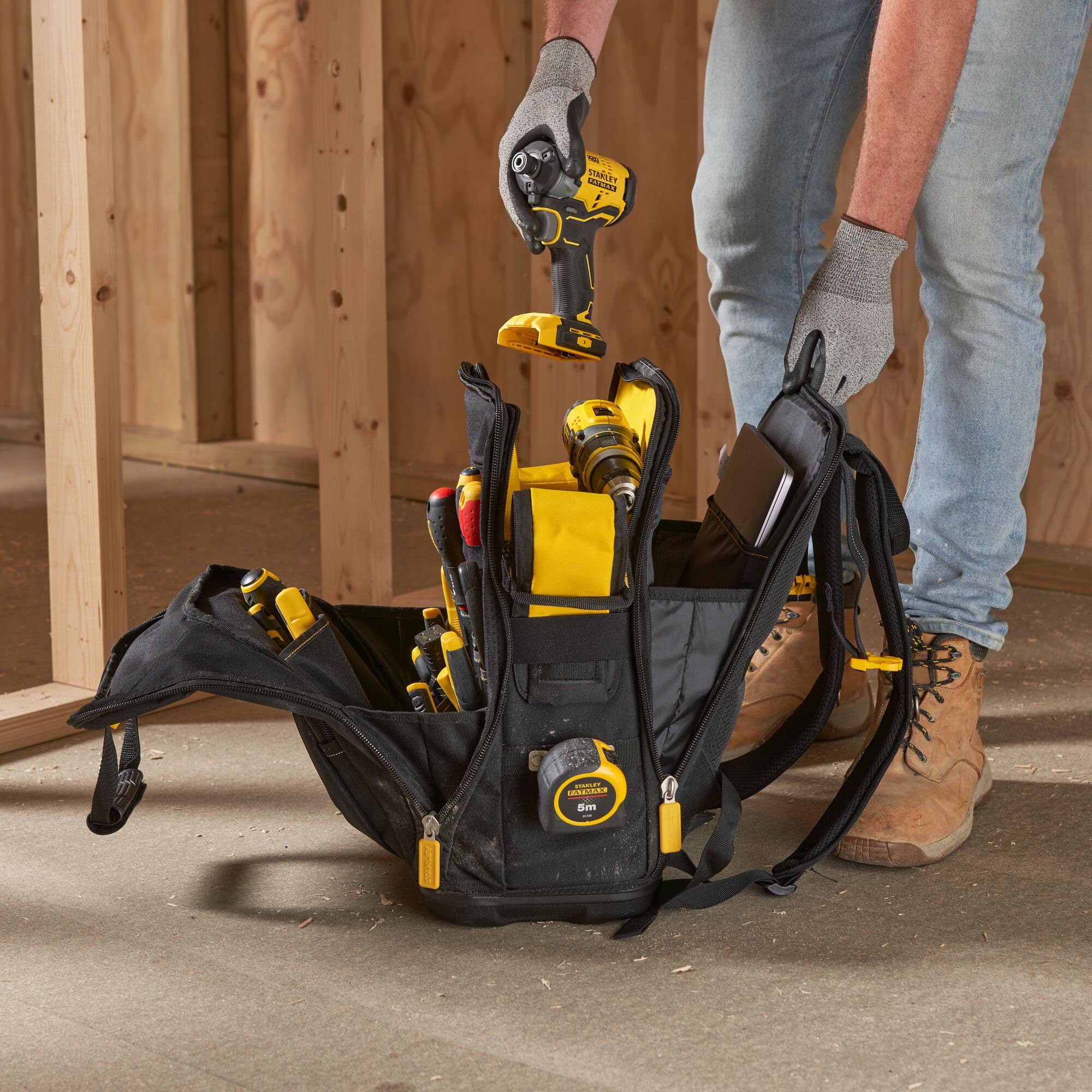 stanley-fatmax-fmst1-80144-sac-dos-outils-base-rigide image 3