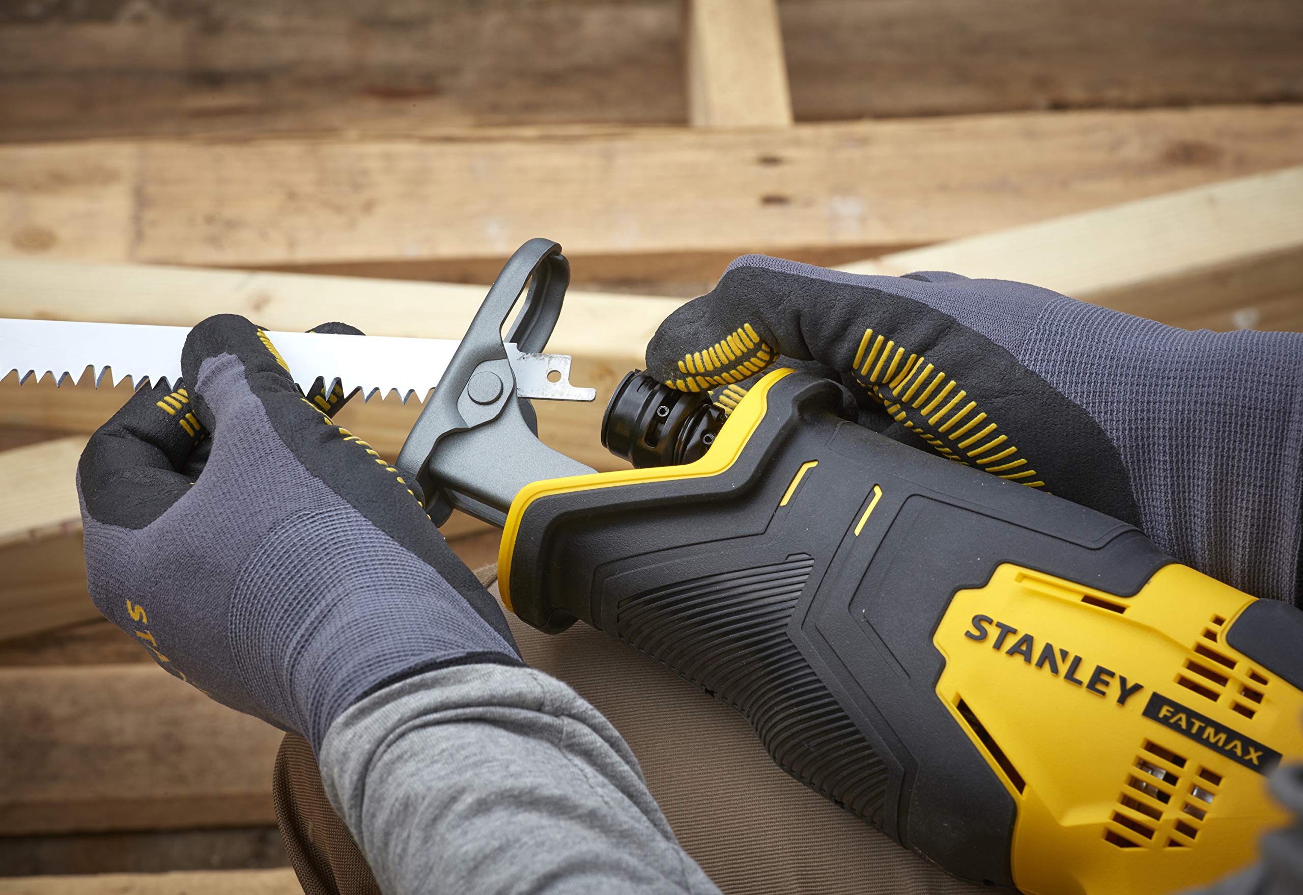 stanley-v20-scie-sabre-18v-2-batteries-2ah-mallette-sfmcs300 image 5