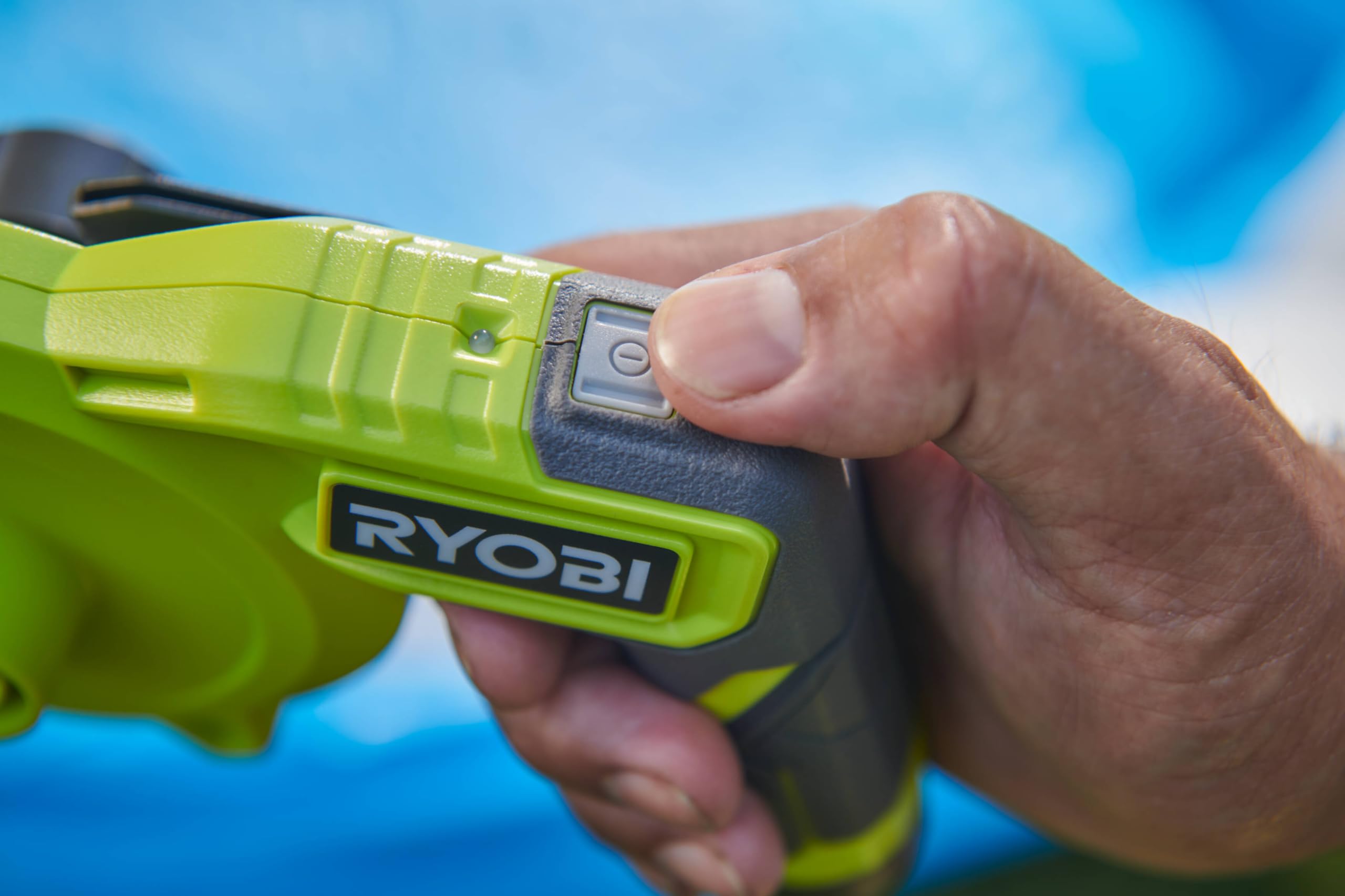 ryobi-rvi4-0-gonfleur-d-gonfleur-4v-sans-batterie-gros-volume image 8