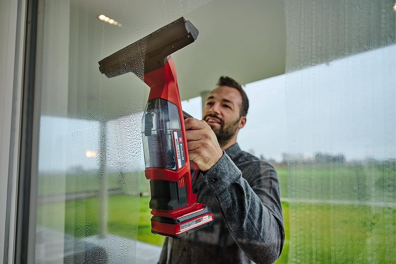 einhell-brillianto-nettoyeur-vitres-sans-fil-18v-solo image 3