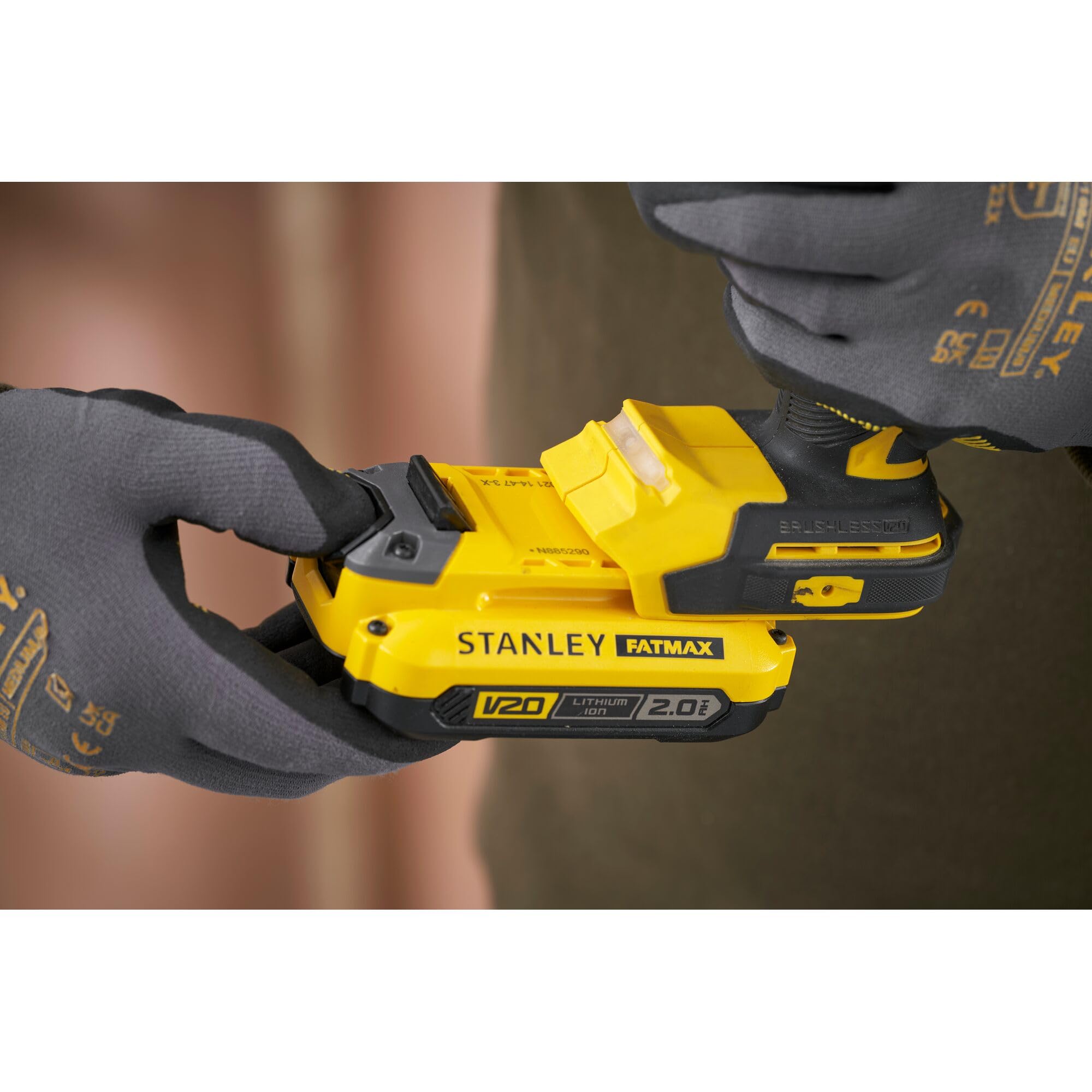 stanley-v20-perceuse-visseuse-percussion-brushless-18v-2x2-0ah-kit image 6