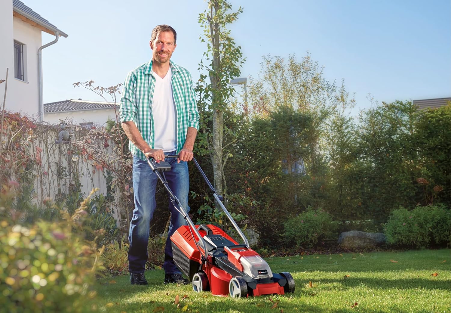 einhell-ge-cm-18-30-li-tondeuse-30cm-kit-3-0ah image 4