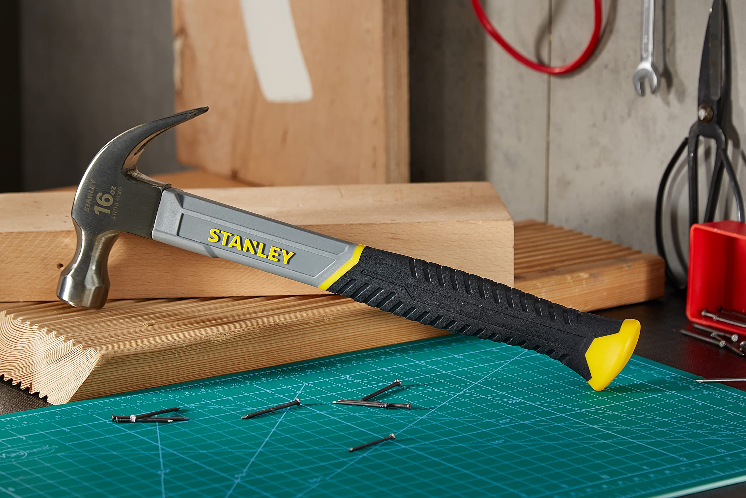 stanley-fatmax-stht0-51309-marteau-arrache-clou-450-g-fibre-verre image 2