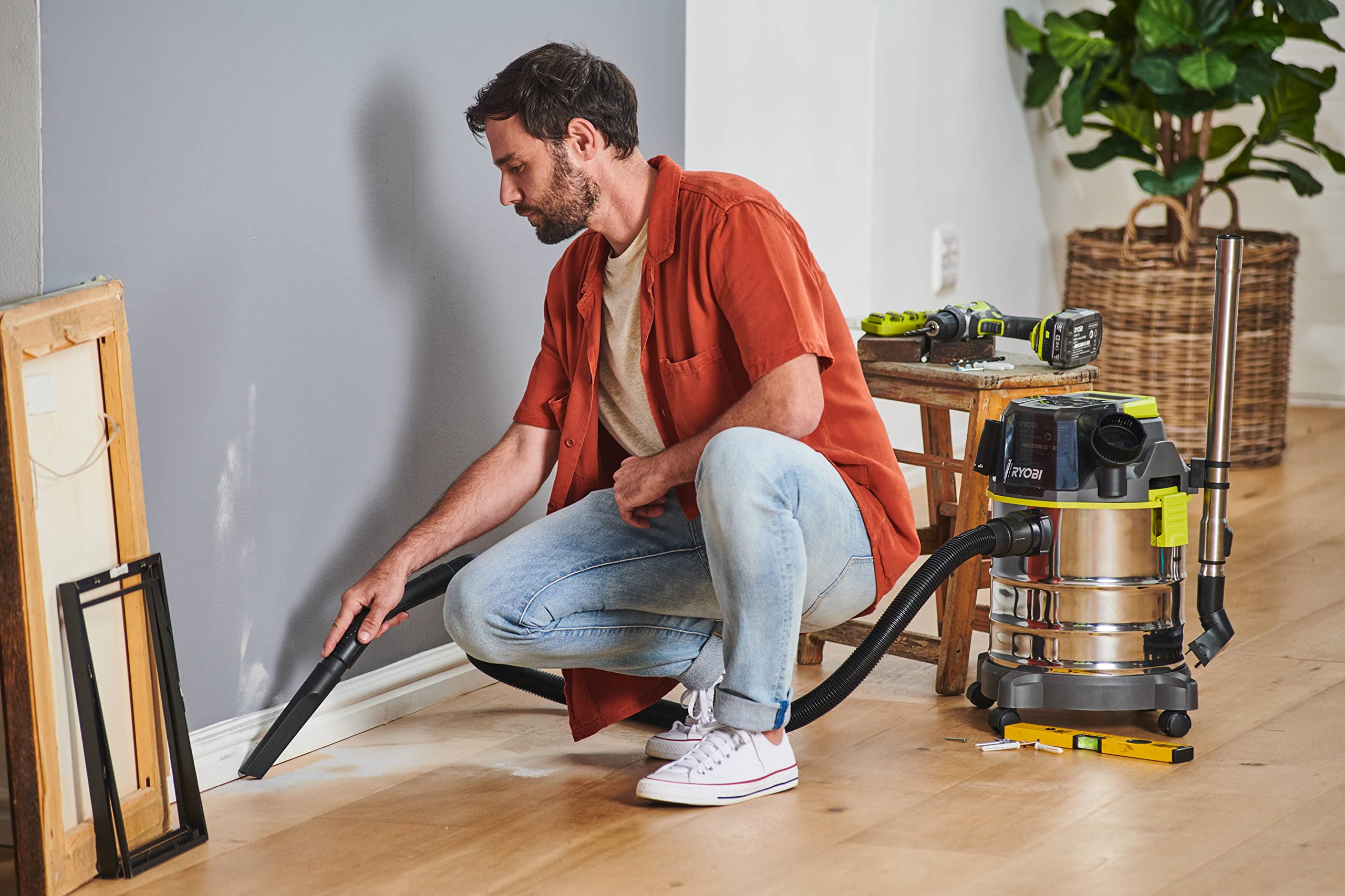 ryobi-r18wdv-0-aspirateur-atelier-18v-one-cuve-11-l image 6
