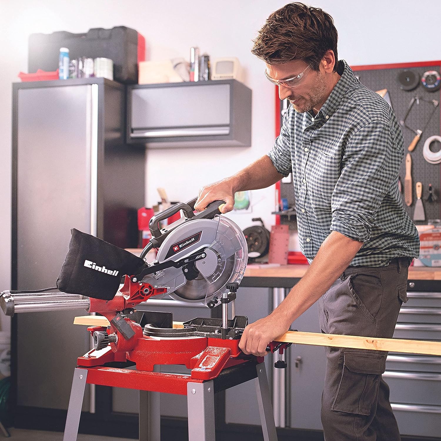 einhell-tc-sm-2531-2-u-scie-onglet-radiale-254-mm image 2