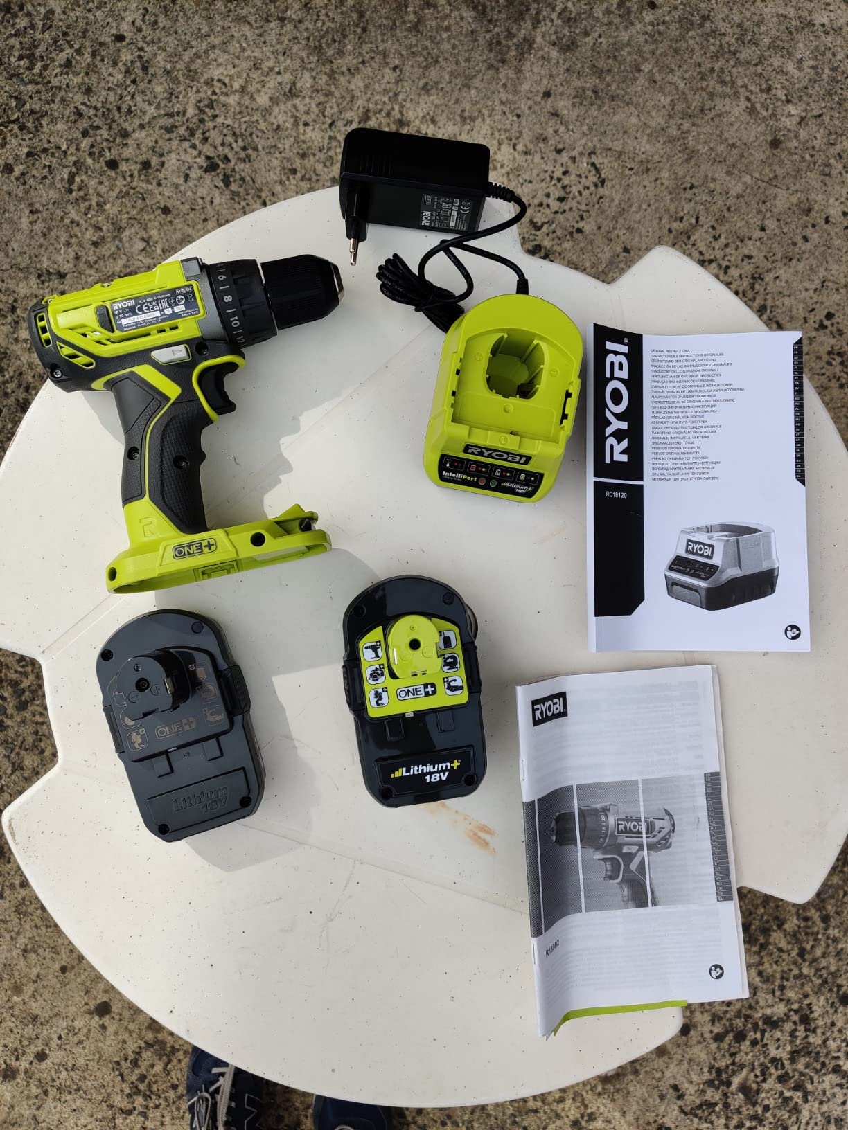 Deux batteries pratiques