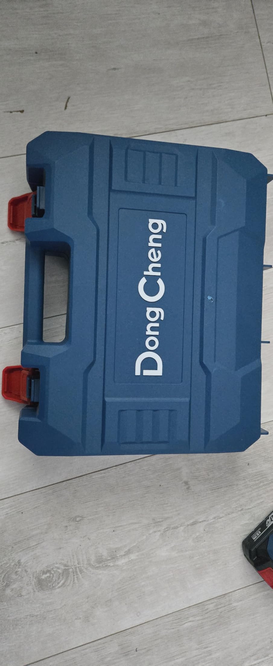 Pratique à deux batteries