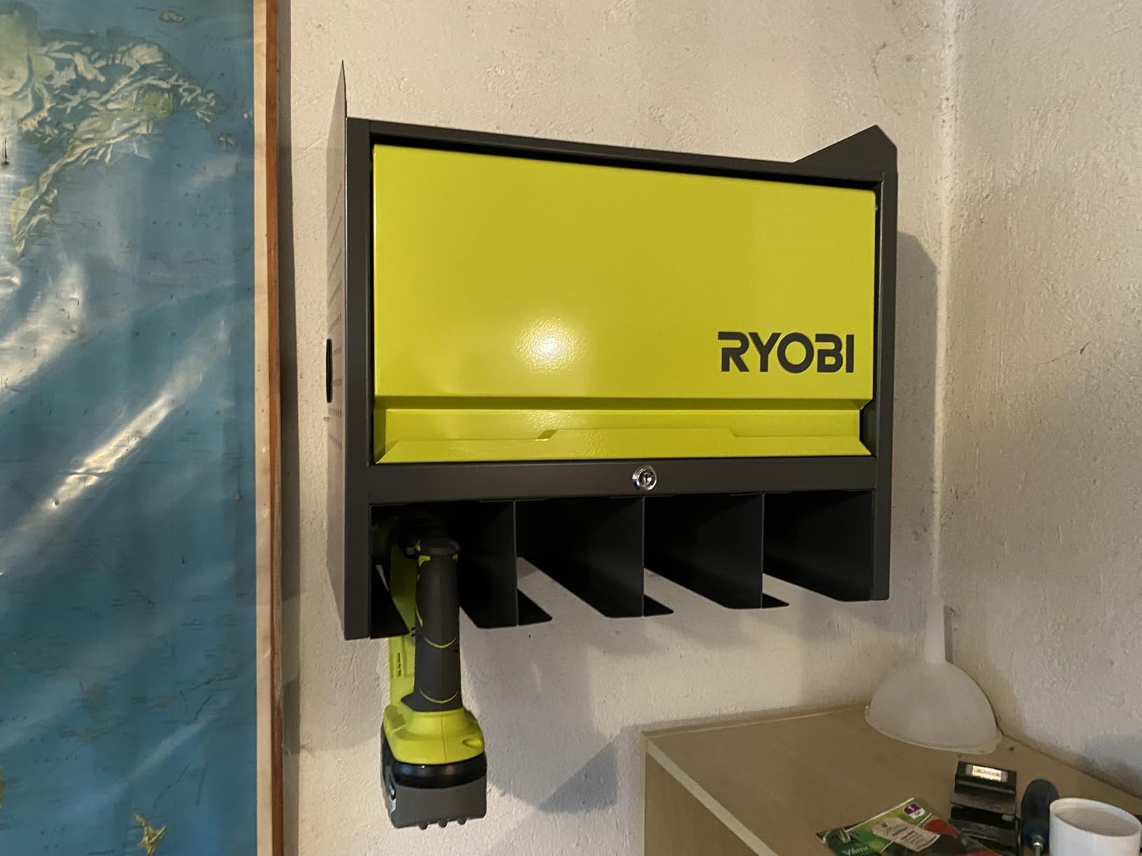 Porte pratique