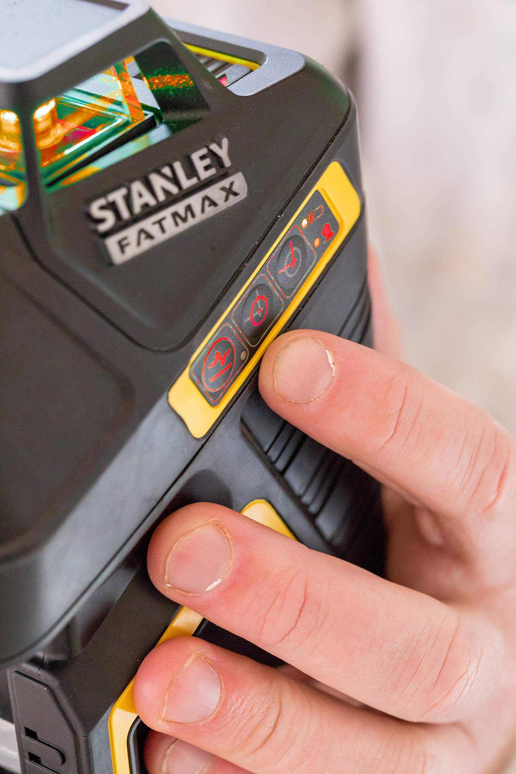 stanley-fatmax-fmht1-77416-niveau-laser-rouge-multiligne image 3