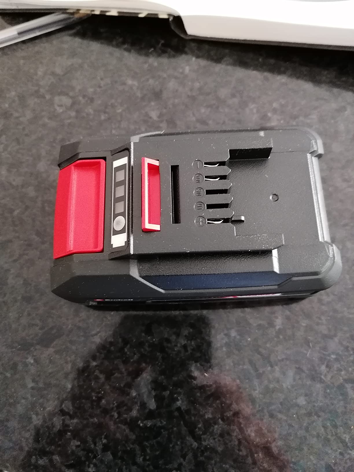 Charge visible