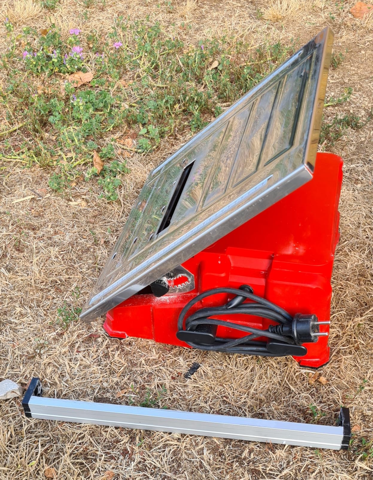 Table stable
