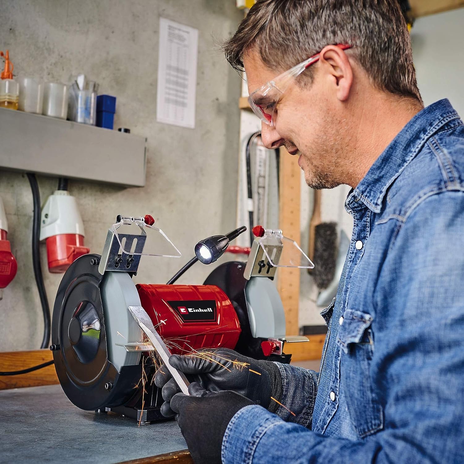 einhell-tc-bg-200-l-touret-meuler-400w-200-mm image 3
