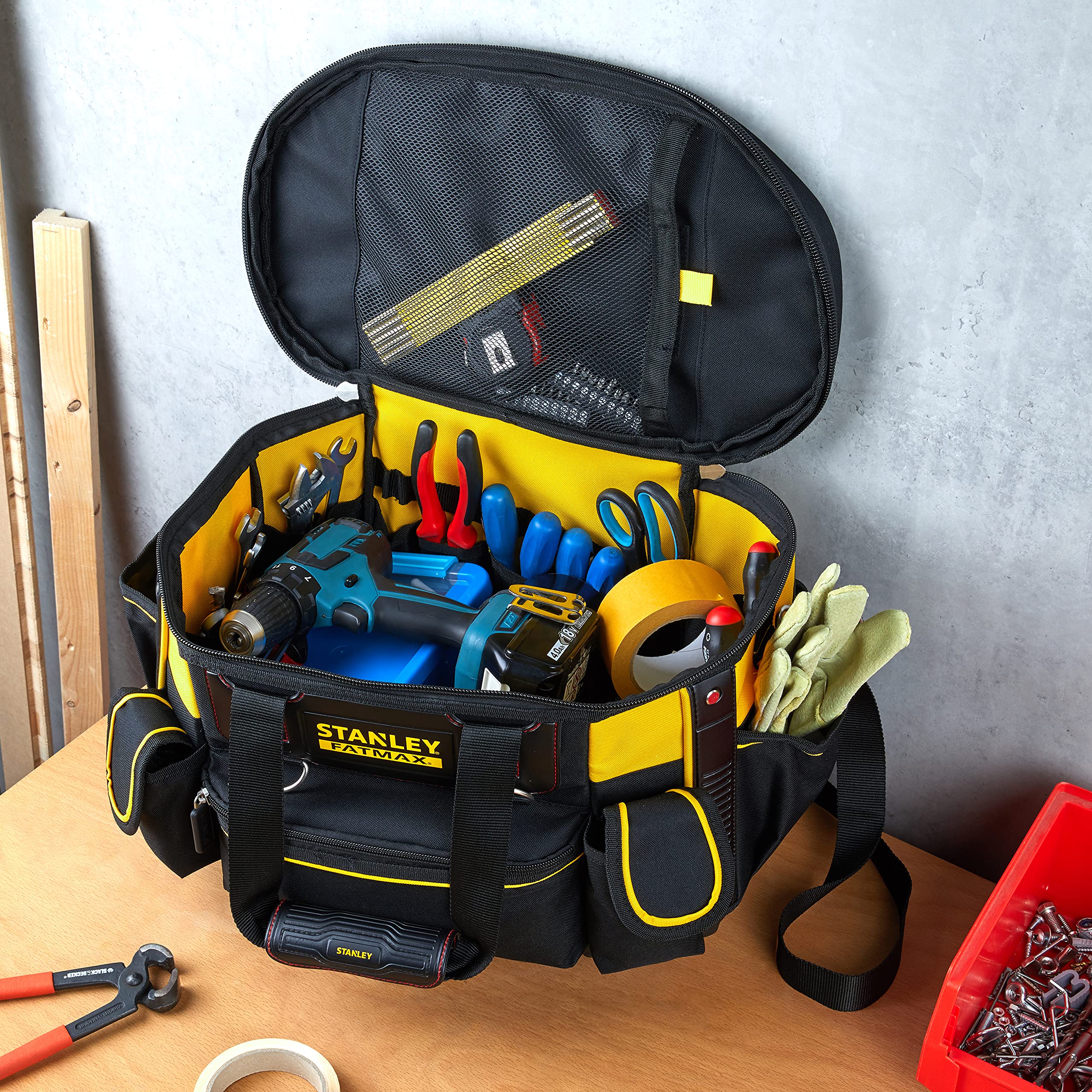 stanley-fatmax-fmst1-70749-sac-outils-26l-semi-rigide image 2