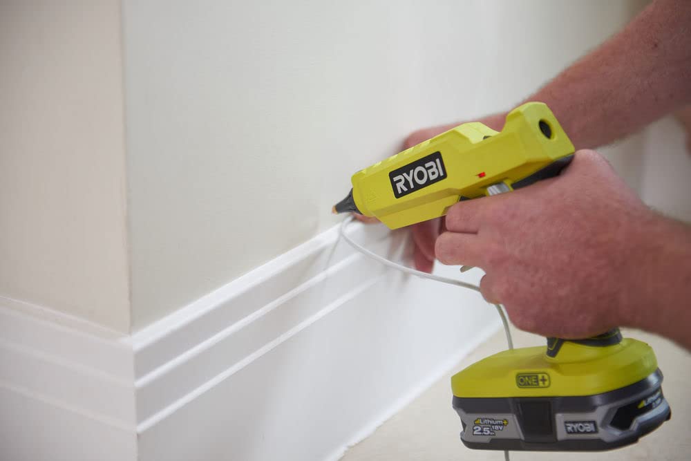 ryobi-pack-9-outils-2-batteries-5-0ah-chargeur-2-sacs image 3