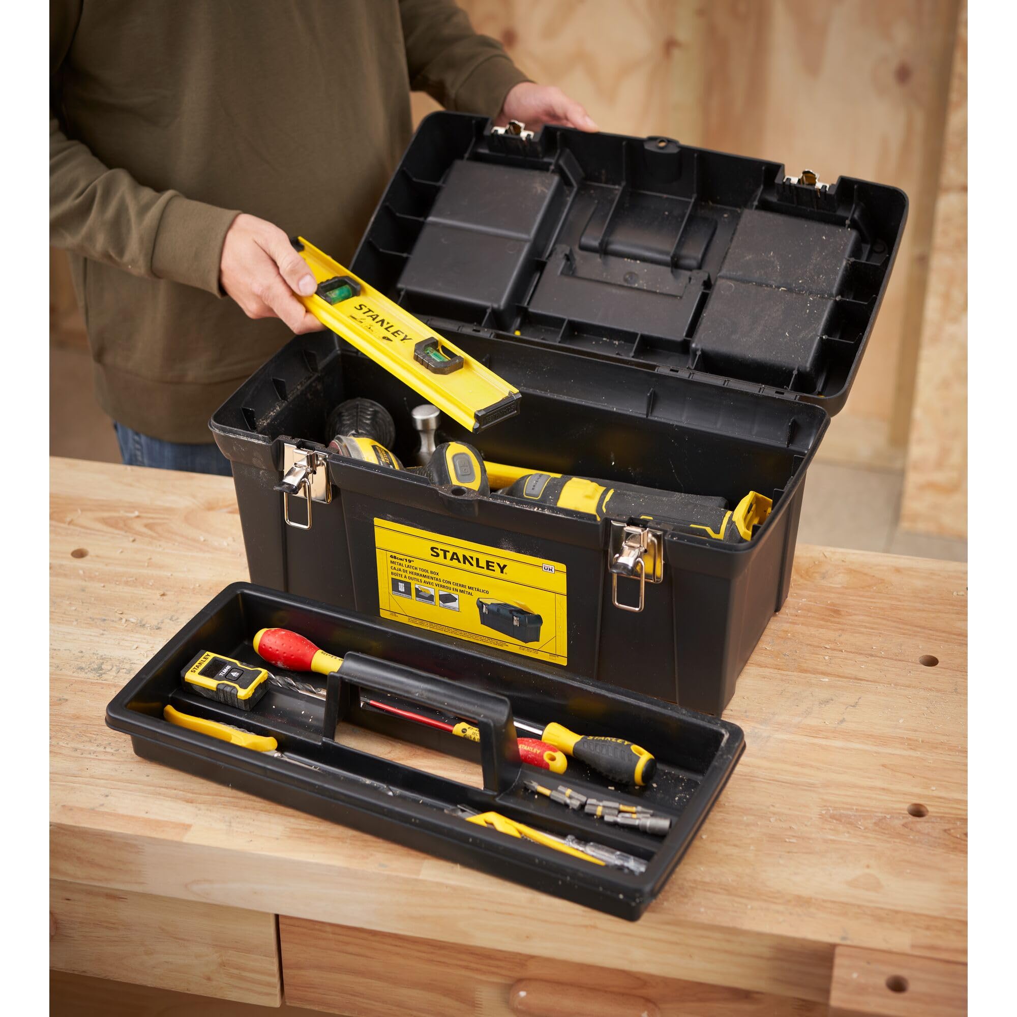 stanley-fatmax-1-92-066-caisse-outils-49-cm-cadenassable-jaune image 6