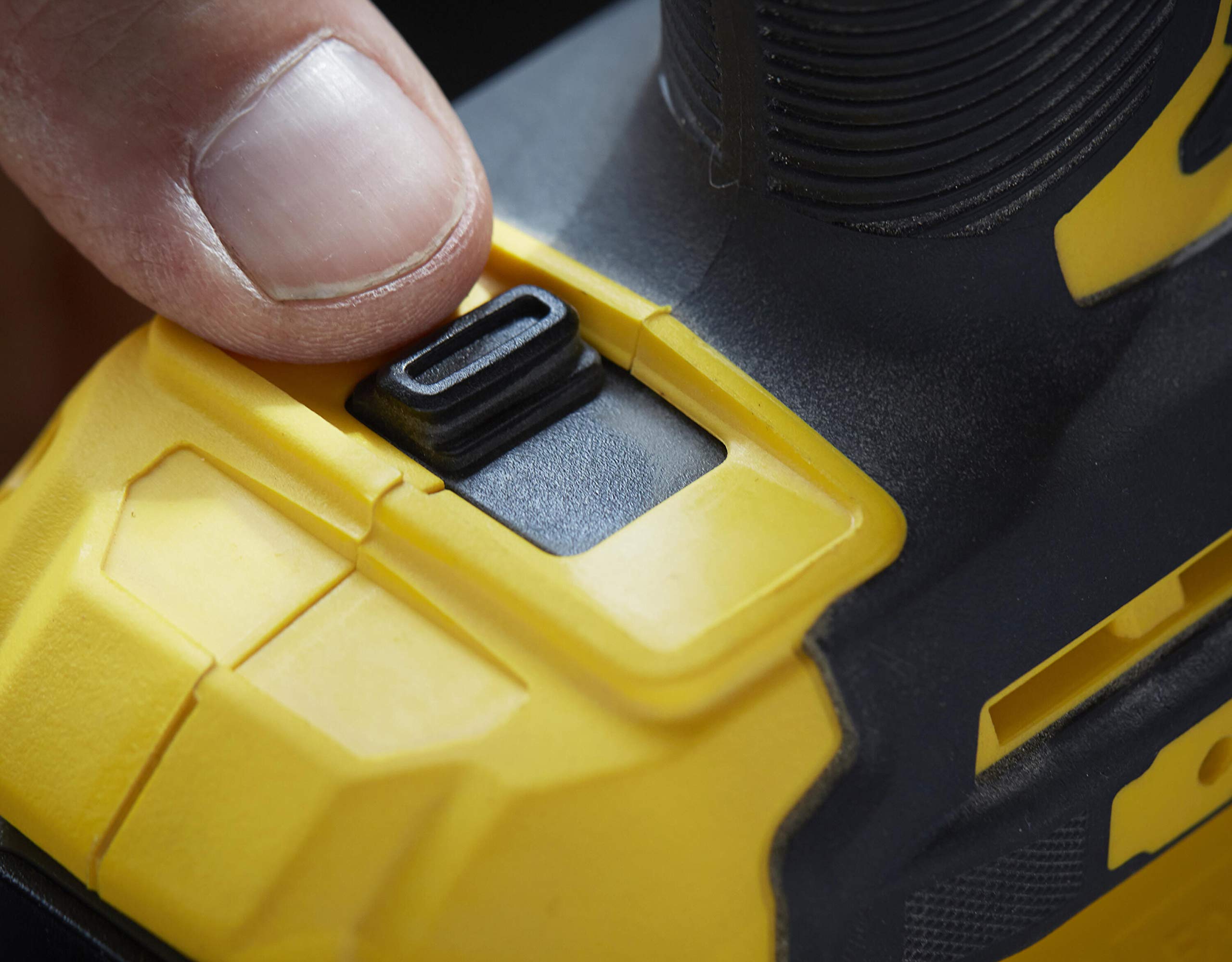 stanley-v20-sfmcf820d2k-visseuse-chocs-190nm-2batt image 5