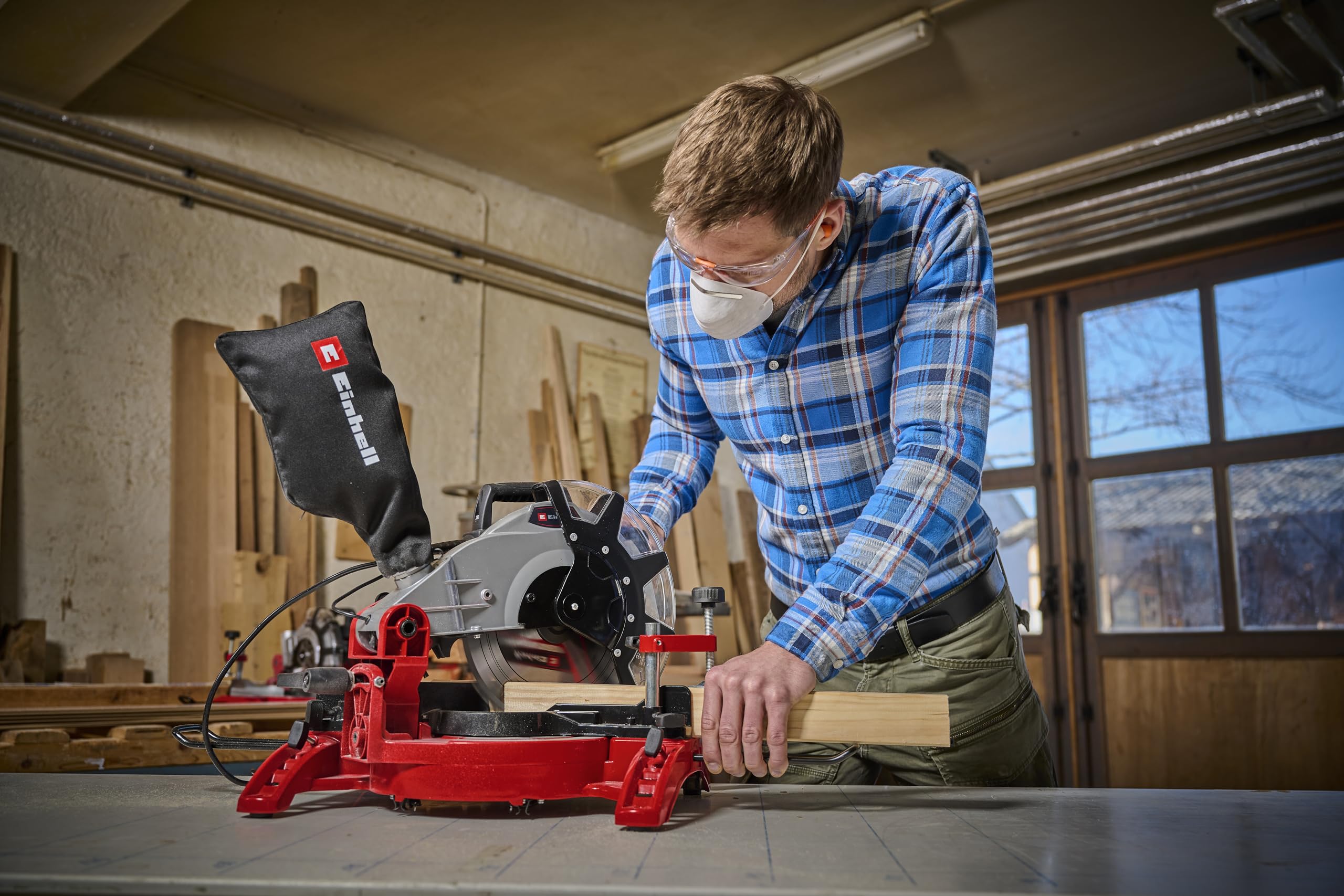 einhell-tc-ms-2513-l-scie-onglets-250mm-1600w-laser image 2