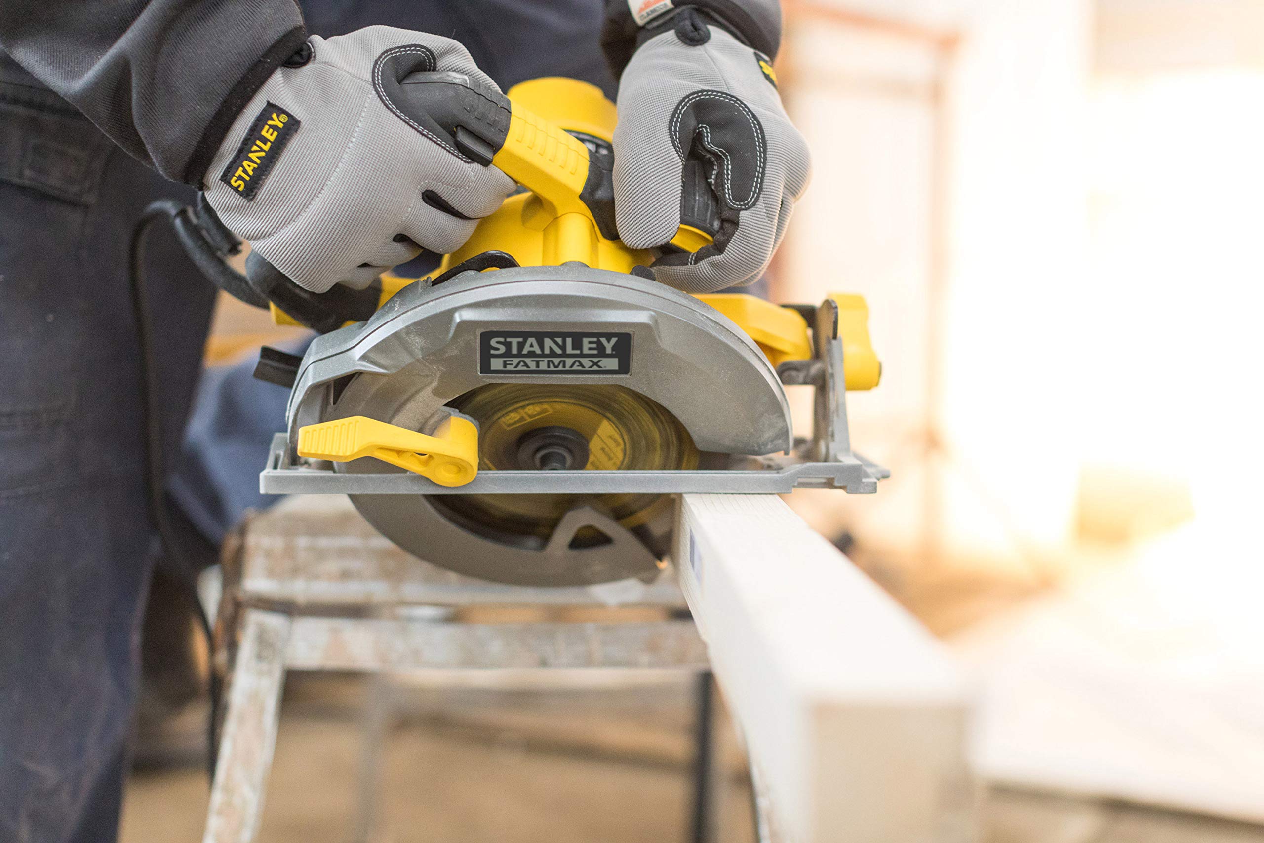 stanley-fatmax-scie-circulaire-1650w-190mm-fme301k-qs image 3